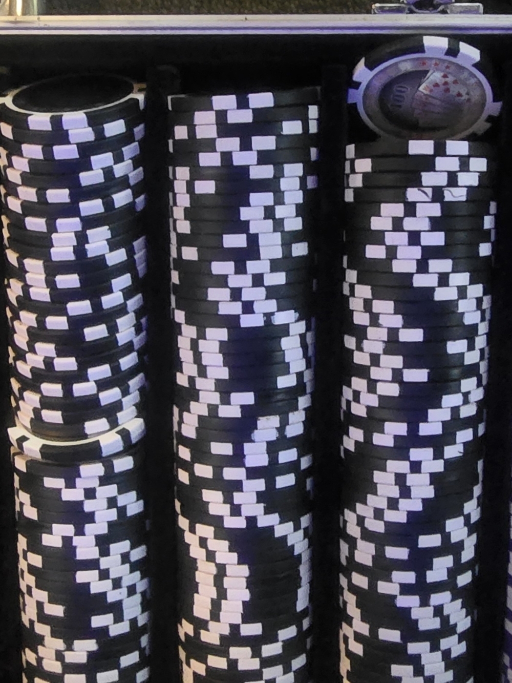 Poker Chip Set - Black, Blue, Red, Green Chips - Picture 6 of 6